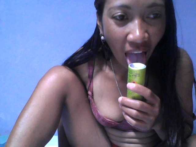Rose-Bler live cam on BongaCams
