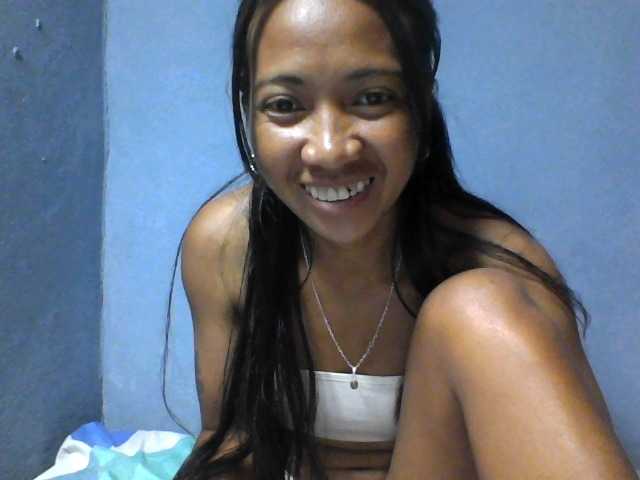 Rose-Bler live cam on BongaCams