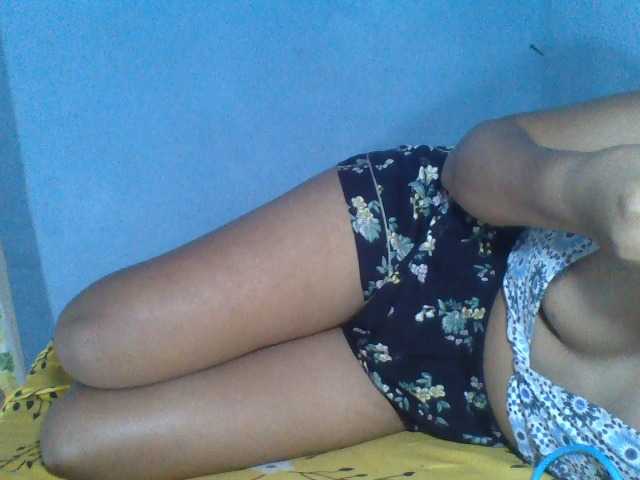 Rose-Bler, en directo ahora en BongaCams