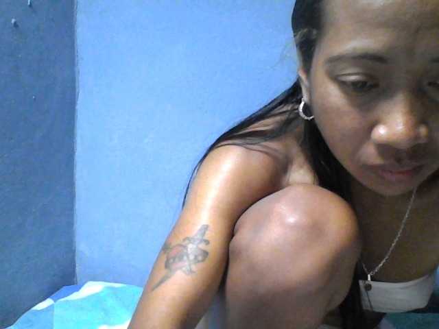 Rose-Bler live cam on BongaCams