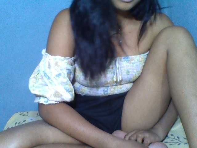 Rose-Bler live cam on BongaCams