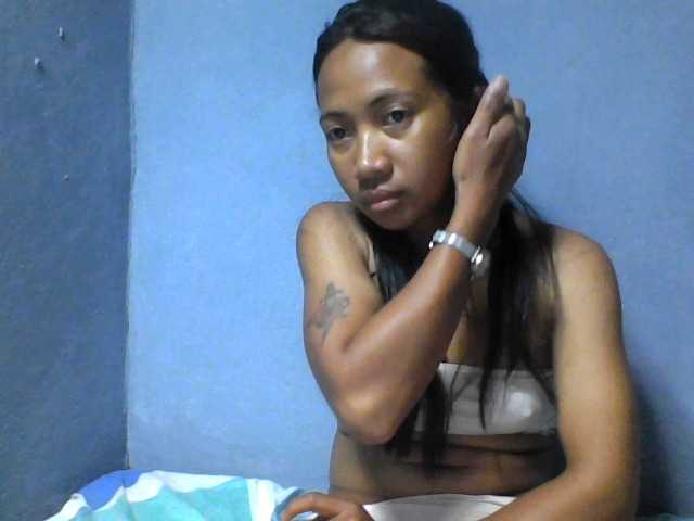 Rose-Bler live cam on BongaCams