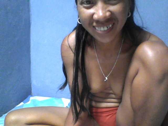 Rose-Bler live cam on BongaCams