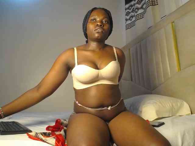 kissytrouble webcam