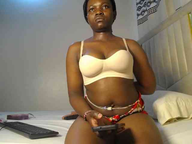 kissytrouble webcam
