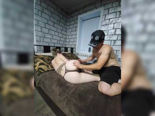 Bonnie--and--Clyde live cam on BongaCams