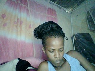 Ebony-pretty1