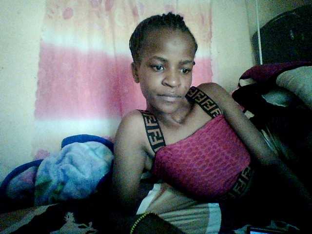 Ebony-pretty1