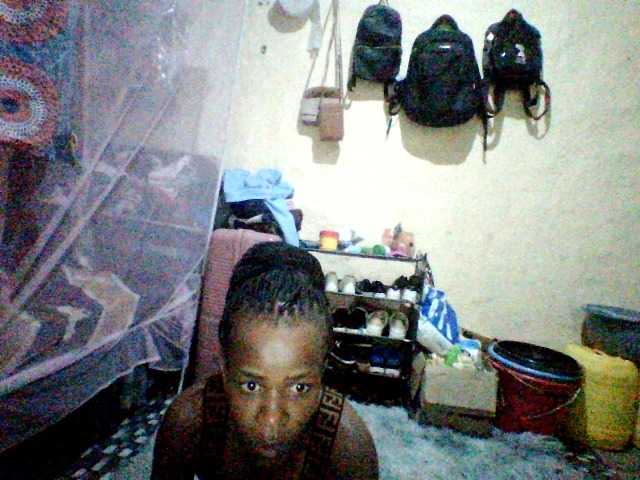 Ebony-pretty1