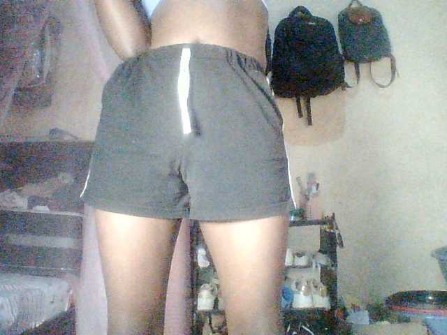 Ebony-pretty1 live cam on BongaCams