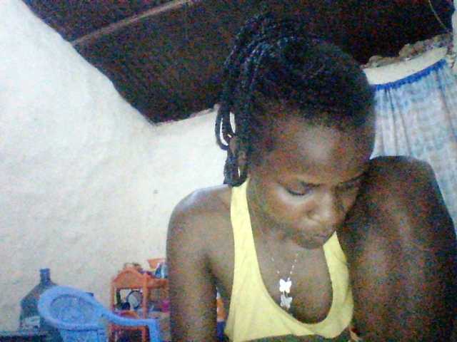 Ebony-pretty1 live cam preview