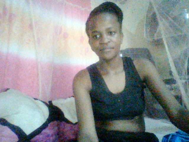 Ebony-pretty1