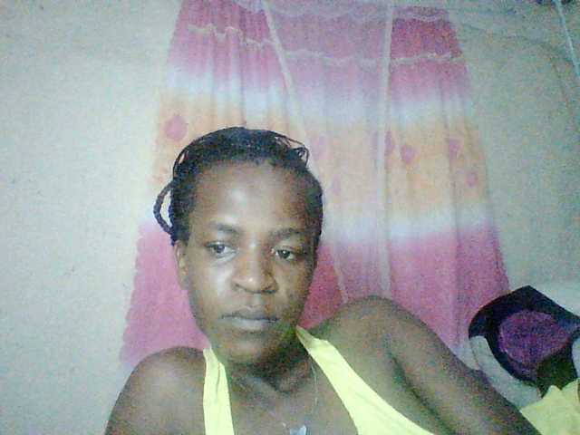 Ebony-pretty1 live cam on BongaCams