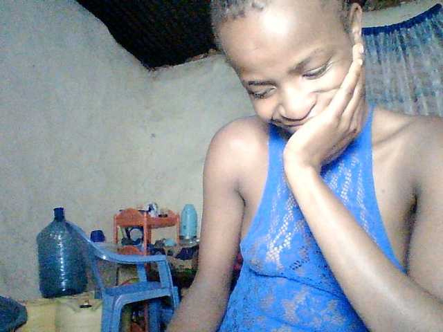 Ebony-pretty1 live cam on BongaCams