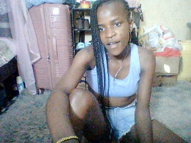 Ebony-pretty1