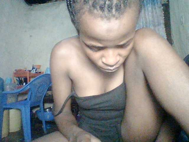 Ebony-pretty1 live cam on BongaCams