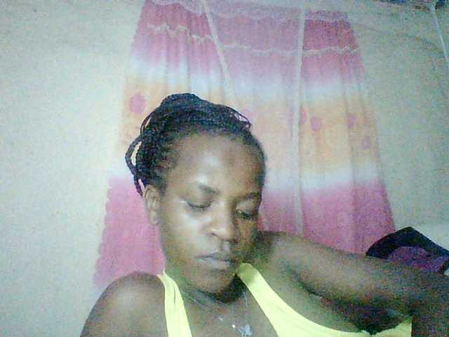 Ebony-pretty1 live cam on BongaCams