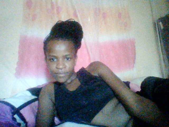 Ebony-pretty1