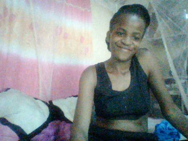 Ebony-pretty1