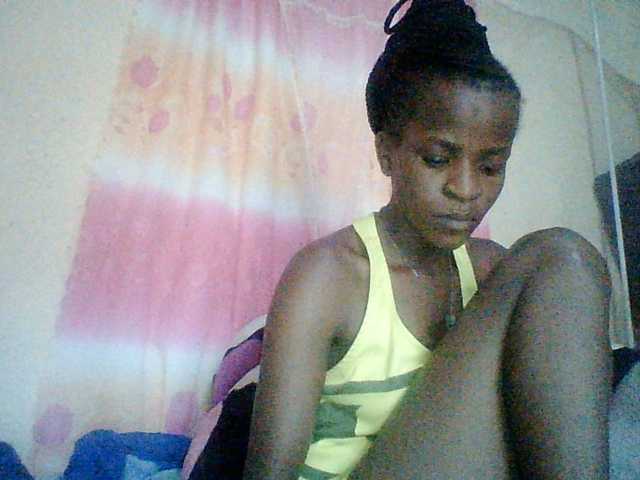 Ebony-pretty1 live cam on BongaCams