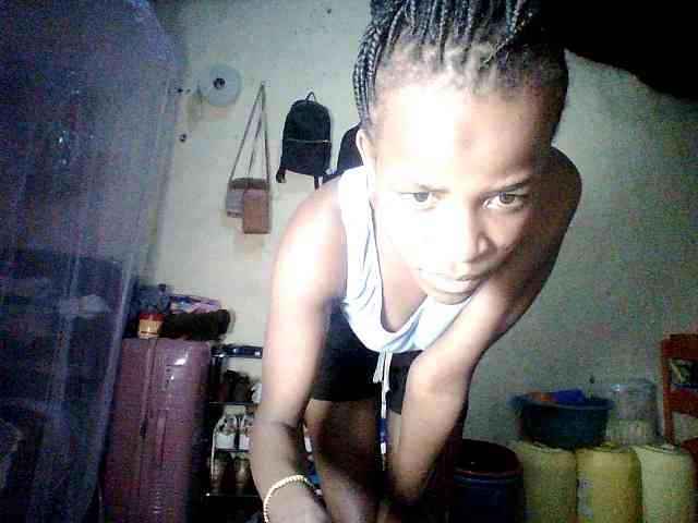 Ebony-pretty1 webcam