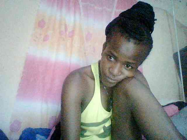Ebony-pretty1 webcam