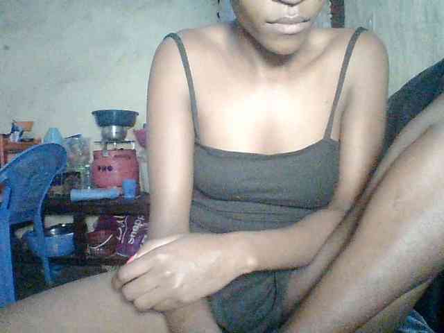 Ebony-pretty1 Ebony-pretty1