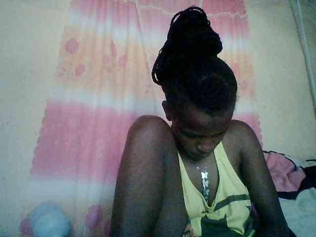 Ebony-pretty1