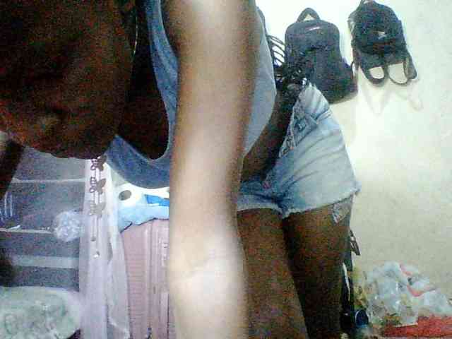 Ebony-pretty1 webcam