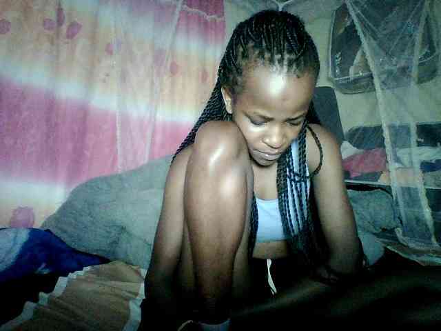 Ebony-pretty1
