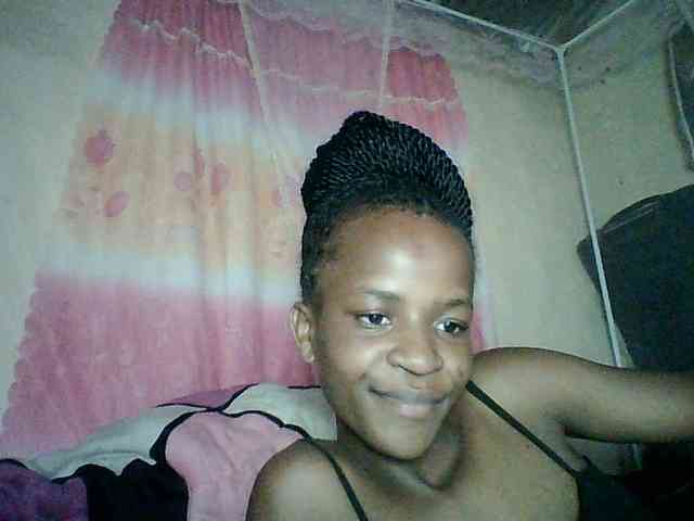 Ebony-pretty1 webcam