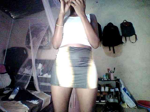 Ebony-pretty1 webcam