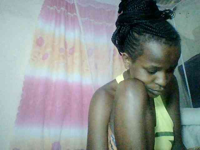 Ebony-pretty1