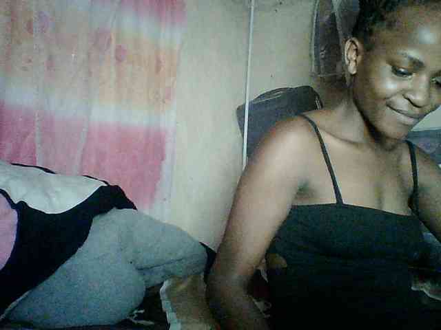 Ebony-pretty1 Ebony-pretty1