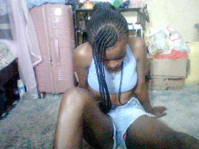 Ebony-pretty1