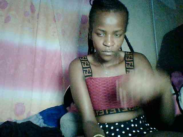 Ebony-pretty1