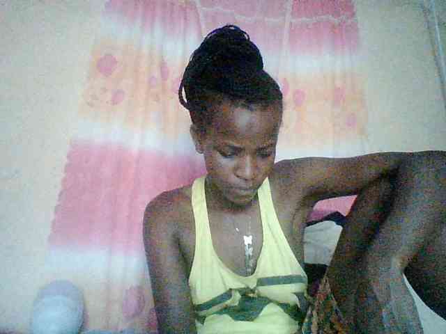 Ebony-pretty1
