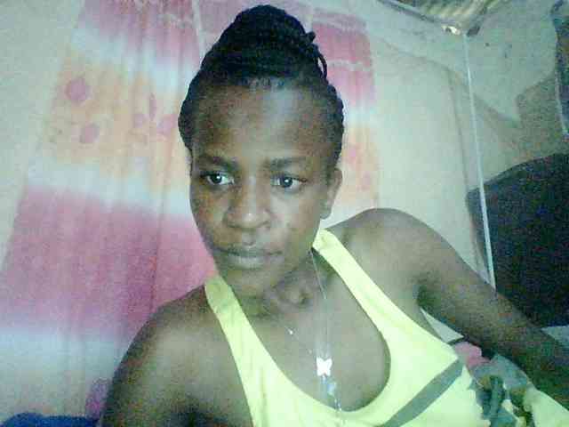 Ebony-pretty1 webcam