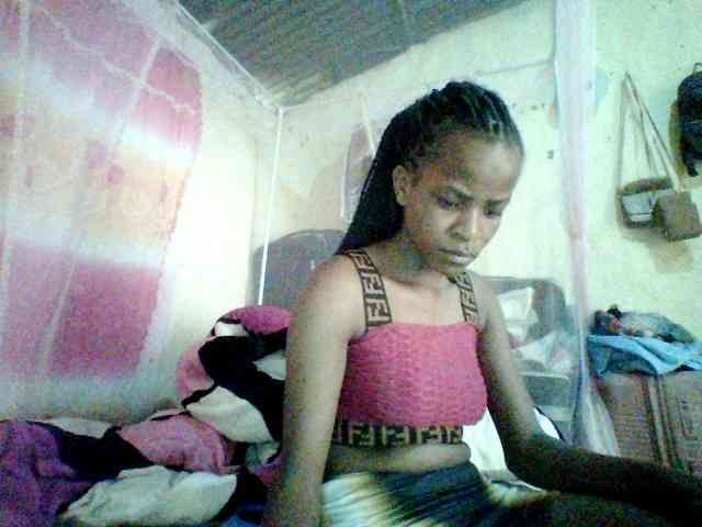 Ebony-pretty1