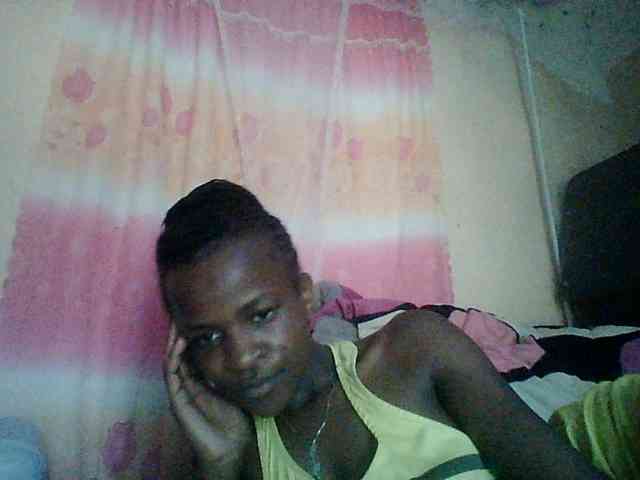 Ebony-pretty1