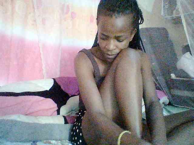 Ebony-pretty1