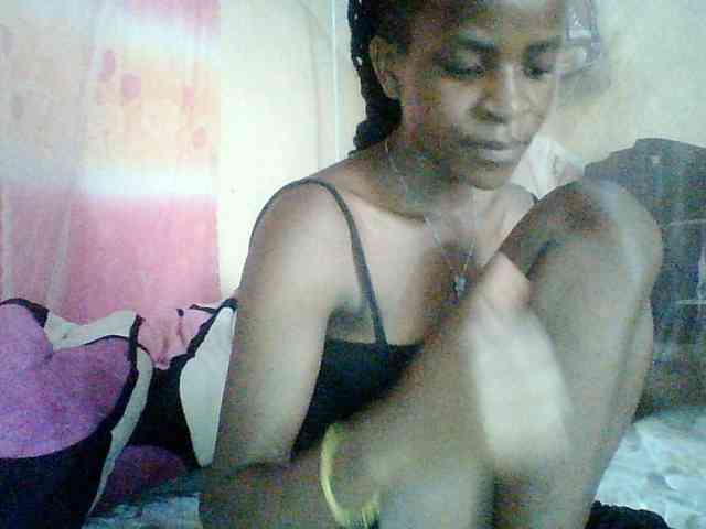 Ebony-pretty1