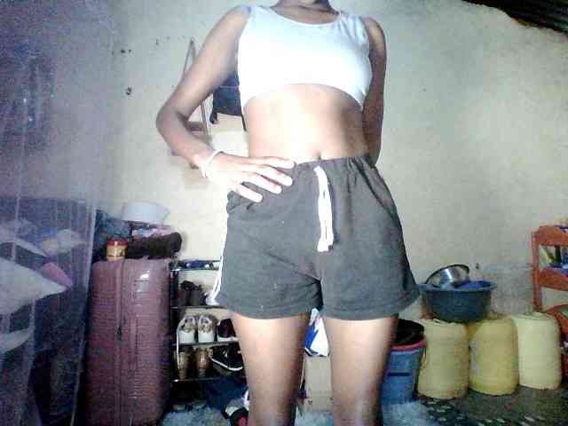 Ebony-pretty1 webcam
