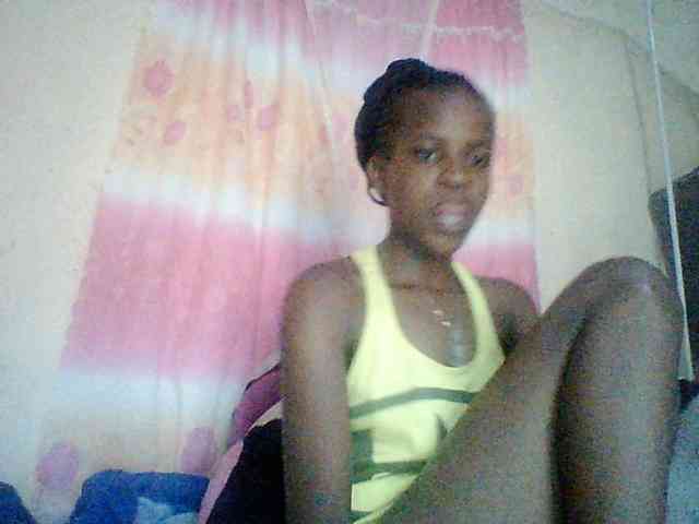 Ebony-pretty1 webcam