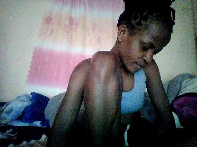 Ebony-pretty1 webcam