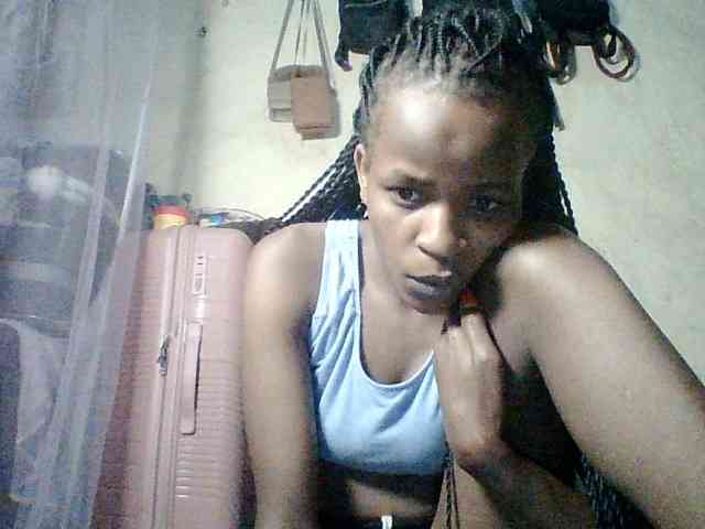 Ebony-pretty1 webcam