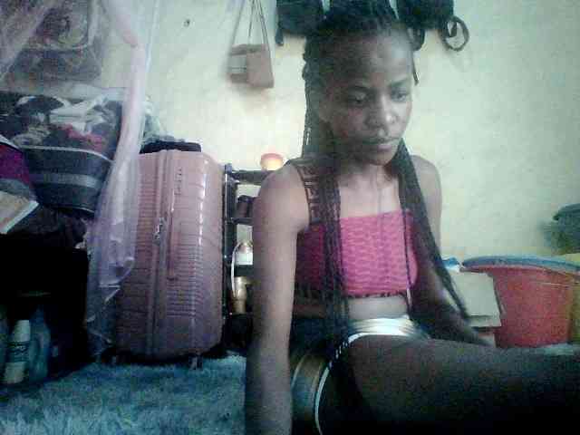 Ebony-pretty1