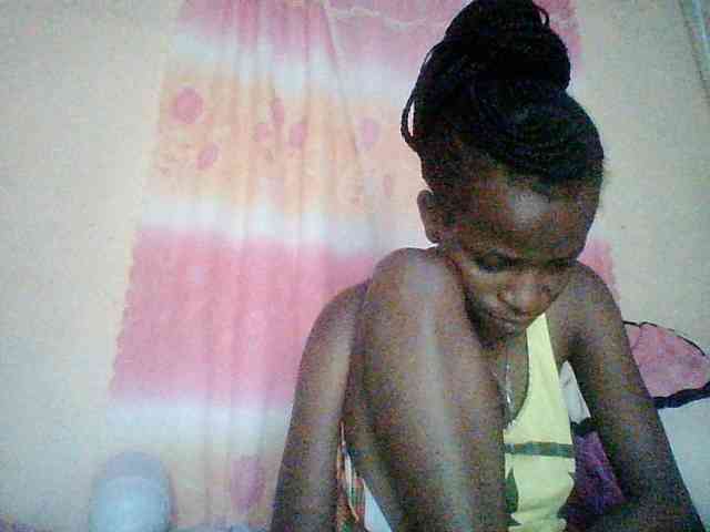 Ebony-pretty1