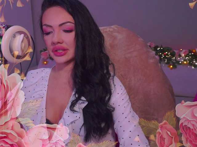 Magistrainitium, en directo ahora en BongaCams