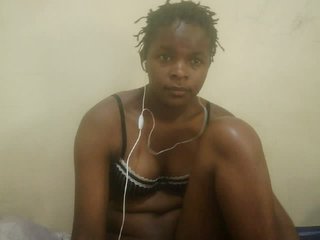 Cute-lizah's Live Webcam